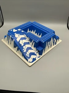 LEGO Base Plate 2552 Blue White Ice Station Odyssey 6983 Ramp Pit Raised 32x32 - Picture 1 of 8