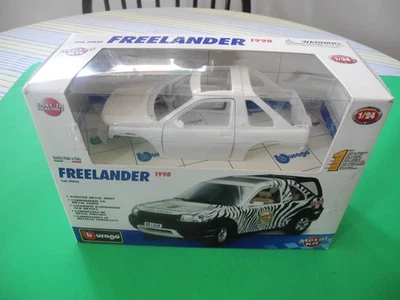Land Rover Freelander 1/24 de Burago en excelente estado sin abrir Foto 1 de 3