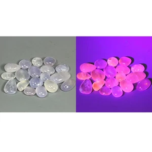 7.95 Cts_Antique Stone_100 % Natural Unheated Uv Color Change Hackmanite_Mogok - Picture 1 of 5