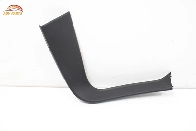 Volvo XC90 2016-2024 puerta trasera puerta levadiza puerta trasera cubierta superior derecha moldura OEM Foto 1 de 4