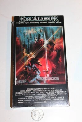 Brand New SEALED Excalibur 1991 VHS RARE Warner Home Video Water Marks 90s Movie Foto 1 de 4