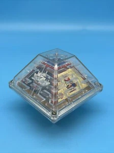 Nintendo Super Mario Rare Vintage 1997 Decagon Ball Maze Toy Applause Puzzle Toy - Picture 1 of 11