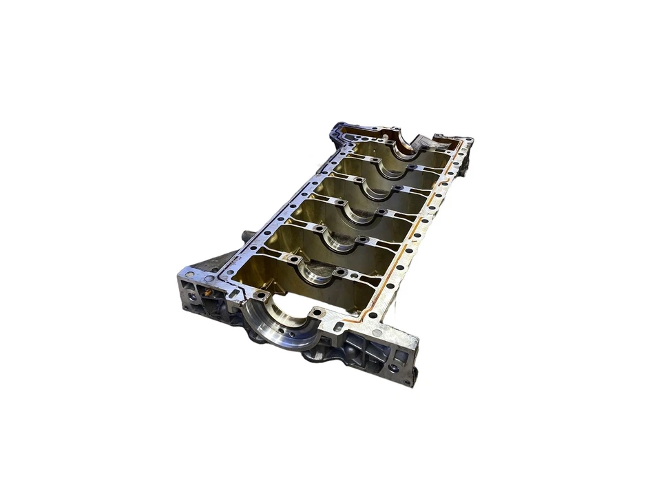 BMW M4 2015-2020 OEM 3,0 L S55 bloque de cilindros caja de cigüeñal inferior 7585986 Foto 1 de 4