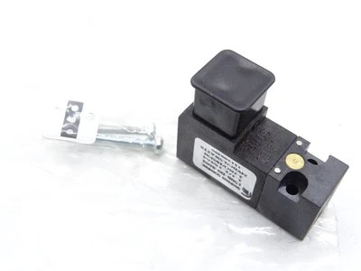 SPARTAN SCIENTIFIC 1500-B9-8003 VALVE - Image 1 of 3