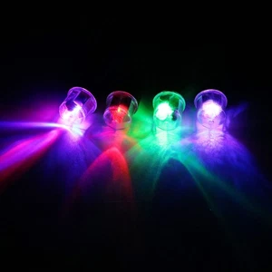 ˘Green LED Flash Tire Light Waterproof 12V Decorative Wheel Valve Stem Lamp For - Picture 1 of 1