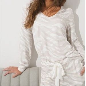 Neu ohne Etikett Soma Weekend Sunday Graceful Zebra Grand Gray Lounge-Top und Hose - Bild 1 von 16