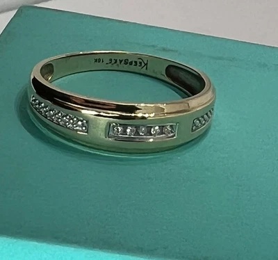Anillo banda diamantes KEEPSAKE 10K oro y laboratorio creado 2 tonos talla 11 usado Foto 1 de 4