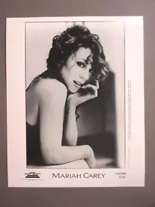 Mariah Carey blanco y negro 8 X 10 brillante foto promocional 1993! - Imagen 1 de 1