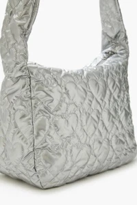 Metallic Gray Hearts Design Quilted Women's Fashion Large Zipper Shoulder Bag - Picture 1 of 6