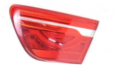 Jaguar XE 2017-2019 pasajero derecho puerta levadiza interior luz trasera 3906 Foto 1 de 4