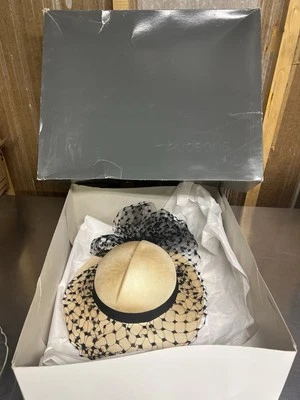 Nuevo sombrero estilo derby para mujer Ruth Alan Designs marfil y negro Foto 1 de 4