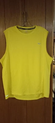EVERLAST Sleeveless Lightweight Workout Shirt!  Stretchable! Size Large - Imagem 1 de 2