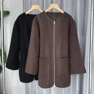 Nueva chaqueta de lana suelta Toteme para mujer con bolsillo cuello redondo - Imagen 1 de 26