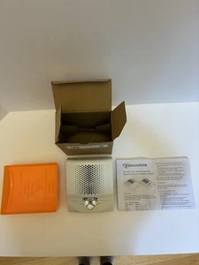 Edwards G4SVWF Fire Alarm Wall Speaker Strobe White NEW IN BOX - Picture 1 of 6