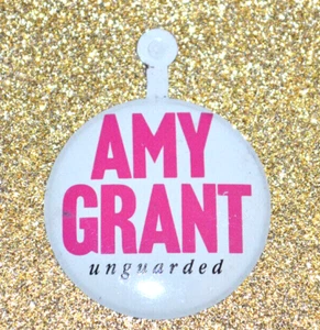 AMY GRANT "Unguarded" 1985 Estaño Metal Promo Pinback Insignia A&M EE. UU. Christian - Imagen 1 de 3