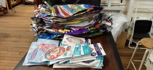 Lot of Over 1000 Mylar, 45 Occasions and Over 750 laytex balloons, 11 Colors. - Picture 1 of 1