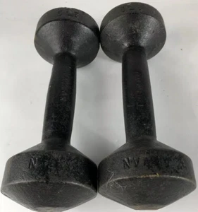 Pair Vintage Cast Iron 2 X 5LB Dumbbells Globe Bun Style Ends Made In Taiwan - Picture 1 of 9