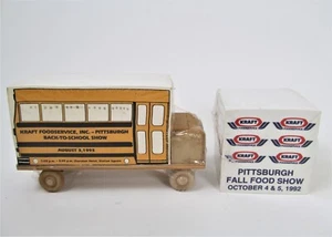 Vtg Kraft Foodservice Notepad Wood School Bus Cube Pittsburgh Food Show 90s - Picture 1 of 11