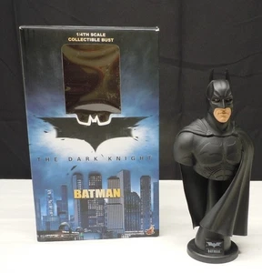 Hot Toys The Dark Knight 1/4 Scale Batman Büste Statue 2008 - Bild 1 von 24