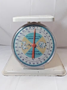 Vintage American Family Baby Nursery Scale 30 lbs 13 kg Movie Photo Prop GP - Picture 1 of 10