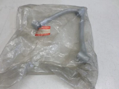 1985-1986 SUZUKI LT250R QUADRACER LH UPPER A-ARM HAS SURFACE RUST 52440-19A00 - Image 1 of 4