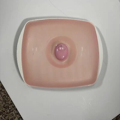 Joie Oink Oink Pig Microwave Bacon Tray & Splatter Lid - Image 1 of 4