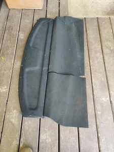 Cubierta de carga Toyota Yaris 2007-2011 - Imagen 1 de 2