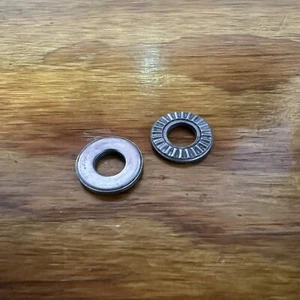 LAVADORAS DE BLOQUEO DE RUEDA SCHWINN PARA STINGRAY OTRAS AUTÉNTICAS - Imagen 1 de 5