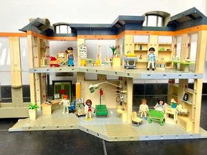 Playmobil ziekenhuis - volledig ingericht - Photo 1/5