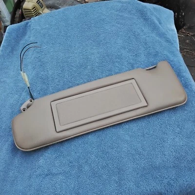 Espejo de tocador Jaguar Vanden Plas XJ 6 8 1989-1994 L beige tostado Foto 1 de 4