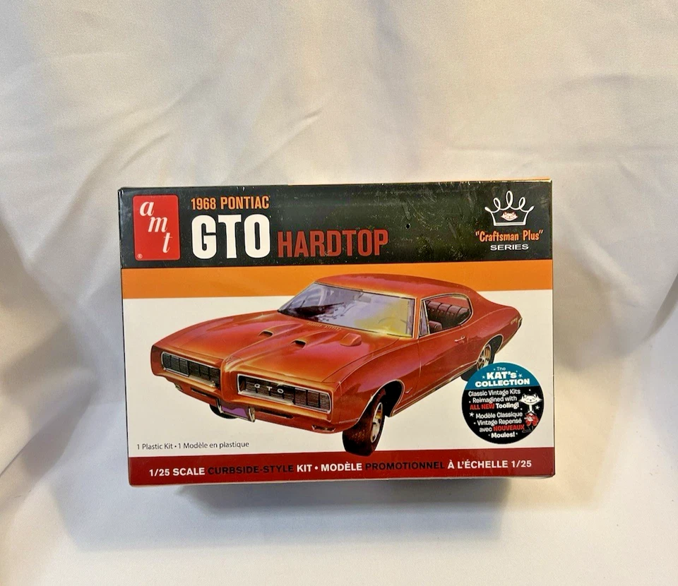 Kit modelo AMT PONTIAC 1968 GTO techo rígido NUEVO en caja sellada de fábrica - se envía gratis Foto 1 de 4