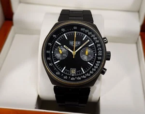 HEUER 1977 BIG SHIELD Ref. 12 Chronograph 40 mm PVD schwarz Messinggehäuse 7734 - Bild 1 von 14