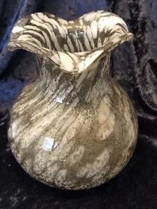 blumenvase aus glas-ca 19 cm hoch-vase-blumen-deko - Bild 1 von 4