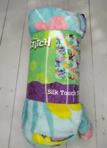 Disney Lilo & Stitch Musical Silk Touch Throw Blanket 40" x 50" NWT - Picture 1 of 4