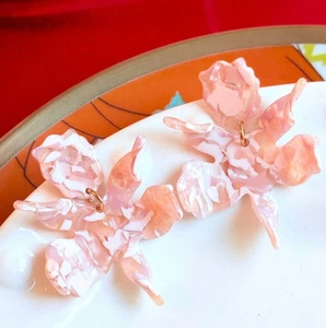 Lele Sadoughi Exquisite Small Scale Lily Earrings in Blush Pink Retail: $125 NWT - Picture 1 of 7