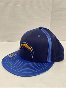 S/M RETRO REEBOK SAN DIEGO CARGADORES AZUL MARINO BOTÓN ALA PLANA SOMBRERO AJUSTADO LA - Imagen 1 de 12