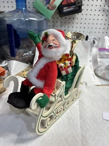 Vintage Annalee Weihnachtsmann auf einem Schlitten - Bild 1 von 2