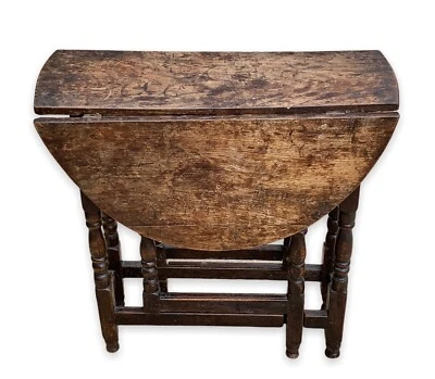 古董英国橡木门腿桌威廉和玛丽 17 世纪 18 世纪 — 第 1/4 张图片