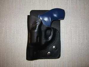 Fits S& W J frame with 2" barrel leather right hand, wallet and pocket holster - Picture 1 of 4