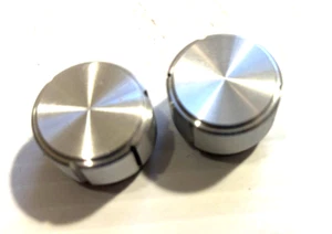 PAIR OF WEIGHTED RADIO STEREO RECEIVER KNOBS - 2 RETRO KNOB VTG - Picture 1 of 14