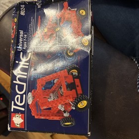 LEGO TECHNIC Set: Universal Set (8024) New 