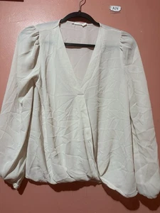 LUSH Damen Bluse XS Extra Small weiß V-Ausschnitt lockere Passform leichtes Oberteil Shirt - Bild 1 von 9