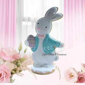 Cupcakes & Cashmere Pastel Sugar Cookie Easter Bunny Rabbit Figurine NEW - Picture 1 of 4