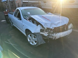 WRECKING FORD BA FALCON XR8 UTE - Picture 1 of 7