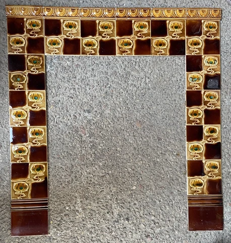 ENGLAND - ANTIQUE ART NOUVEAU - 22 ORIGINAL TILES FOR FIREPLACE c1900 (BROWN) Cover