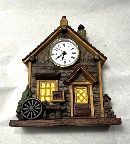 Vintage Resin 9” Country Cottage Table Desk Clock Works Perfectly PRISTINE Rare Cover