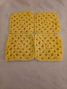 Menge 4 Häkeln Untersetzer 5 Zoll mal 5 Zoll - gelb - Bild 1 von 1