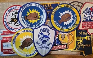 Parches Jaycees de Mississippi y Estados Unidos, finales de 1970, 13 parches - Imagen 1 de 12