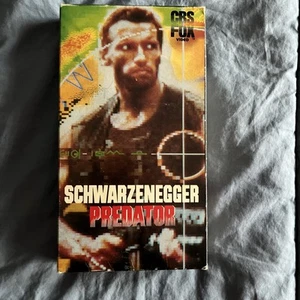 Predator (VHS, 1988) CBS FOX, Arnold Schwarzenegger Pre Owned - Picture 1 of 2