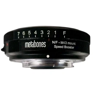 Metabones Nikon G Objektiv auf Micro 4/3 Mount mit Hartschale - Bild 1 von 5